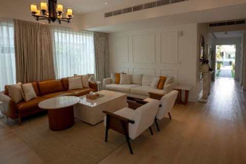 Townhouse sa Mudon, Dubai, UAE 3 silid-tulugan, 272 sq.m. № 710935 - larawan 4