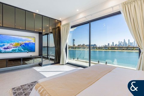 Willa do wynajęcia w Palm Jumeirah, Dubai, ZEA 6 sypialnie, 622 mkw., nr 668441 - zdjęcie 1