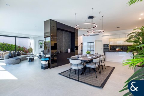 Willa do wynajęcia w Palm Jumeirah, Dubai, ZEA 6 sypialnie, 622 mkw., nr 668441 - zdjęcie 7