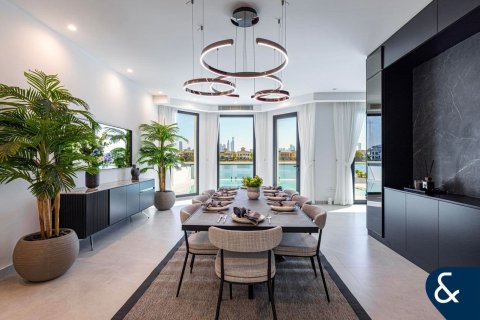 Willa do wynajęcia w Palm Jumeirah, Dubai, ZEA 6 sypialnie, 622 mkw., nr 668441 - zdjęcie 5