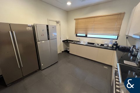 Üürile anda villa asukohaga DAMAC Hills (Akoya by DAMAC), Dubai, AÜE: 5 magamistoaga, 478 m² Nr 668438 - pilt 5