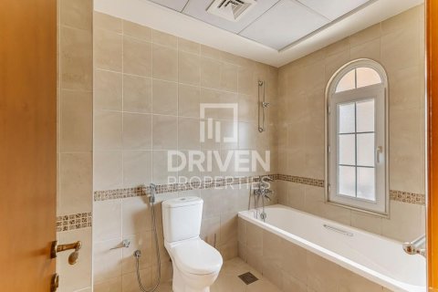 Villa à louer à Arabian Ranches, Dubai, EAU 5 chambres, 633.51 m2 № 745393 - photo 28