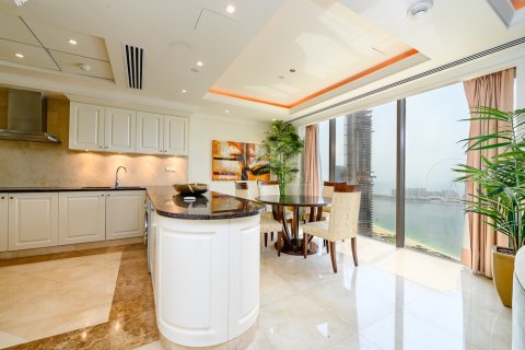 Müüa katusekorter asukohaga Dubai Harbour, Dubai, AÜE: 6 magamistoaga, 1090 m² Nr 648449 - pilt 3