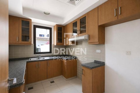 Villa zur Miete in Reem, Dubai, VAE 3 Schlafzimmer, 201.6 m2 Nr. 765703 - Foto 5