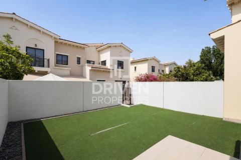 Villa zur Miete in Reem, Dubai, VAE 3 Schlafzimmer, 201.6 m2 Nr. 765703 - Foto 20
