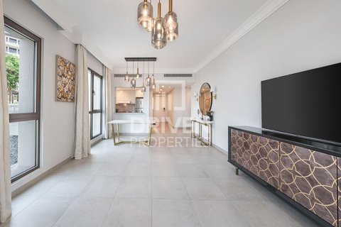 Διαμέρισμα σε Umm Suqeim, Dubai, ΗΑΕ 2 υπνοδωμάτια, 155.24 τ.μ. Αρ. 765700 - φωτογραφία 3