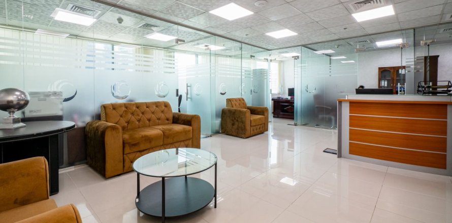 阿联酋 Dubai Business Bay 写字楼  79 平方米 , 编号 687627