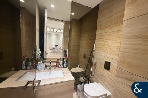 Városi lakóépület itt: DAMAC Hills (Akoya by DAMAC), Dubai, EAE, 5 hálószoba, 247 m², azonosító: 685005 - fénykép 10