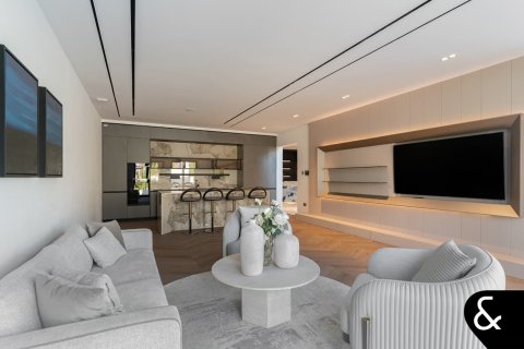 Vila u Arabian Ranches, Dubai, UAE 6 spavaćih soba, 1234 m2 Br. 685006 - fotografija 10