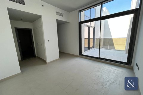 Apartemen di Motor City, Dubai, UEA 2 kamar tidur, 134 m2 nomor 684893 - foto 12