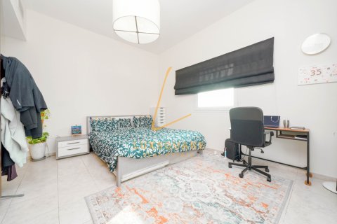 Apartmen di Jumeirah Village Triangle, Dubai, UAE 2 bilik tidur, 103 meter persegi № 681161 - foto 15