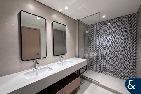 Dubai, संयुक्त अरब अमीरात में अपार्टमेंट, 2 बेडरूम, 113 वर्ग मीटर, संख्या 698413 - फ़ोटो 22