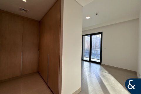 Dubai, संयुक्त अरब अमीरात में अपार्टमेंट, 2 बेडरूम, 113 वर्ग मीटर, संख्या 698413 - फ़ोटो 13