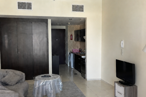 Apartament na sprzedaż w Dubai Sports City, Dubai, ZEA 40 mkw., nr 730468 - zdjęcie 2