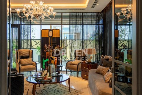 Jumeirah, Dubai, UAE의 임대용 빌라 침실 5개, 695제곱미터 번호 684138 - 사진 11