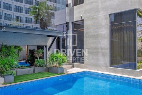 Jumeirah, Dubai, UAE의 임대용 빌라 침실 5개, 695제곱미터 번호 684138 - 사진 25