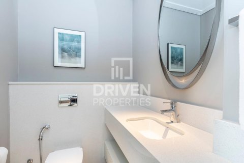 Apartament në Downtown Dubai (Downtown Burj Dubai), Emiratet e Bashkuara Arabe 1 dhomë gjumi, 70 m2. № 684156 - Foto 12