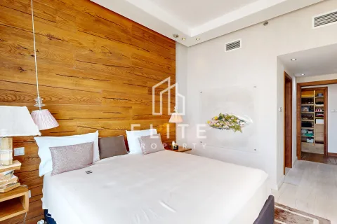 Apartment in Dubai, UAE 3 bedrooms, 168 sq.m. № 640665 - photo 9