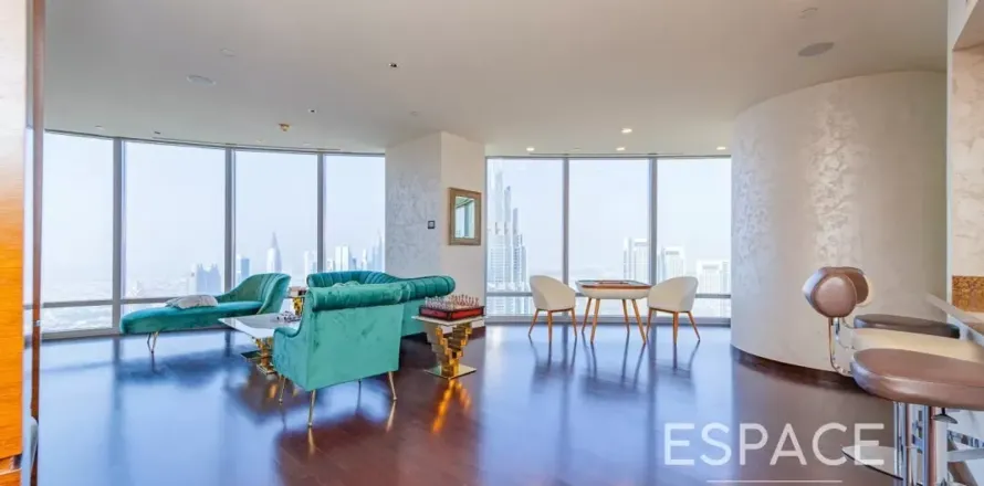 Byt v THE RESIDENCE BURJ KHALIFA v Downtown Dubai (Downtown Burj Dubai), SAE 3 ložnice, 247 m² Č.: 738507