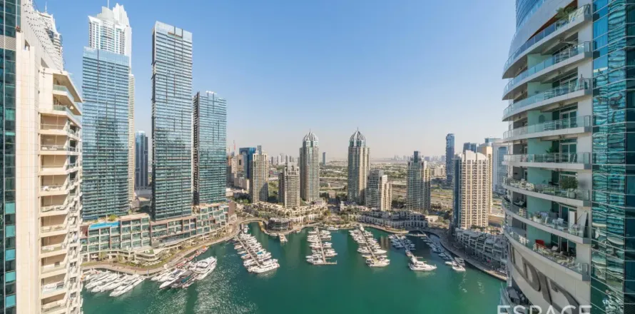 Apartment in LIV MARINA in Dubai Marina, UAE 1 bedroom, 85 sq.m. № 738505