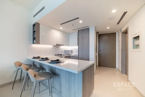 Apartment in LIV MARINA in Dubai Marina, UAE 1 bedroom, 85 sq.m. № 738505 - photo 7