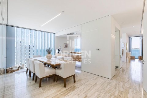 Apartamento en venta en Palm Jumeirah, Dubai, EAU 3 dormitorios, 226 m2 № 653688 - foto 13