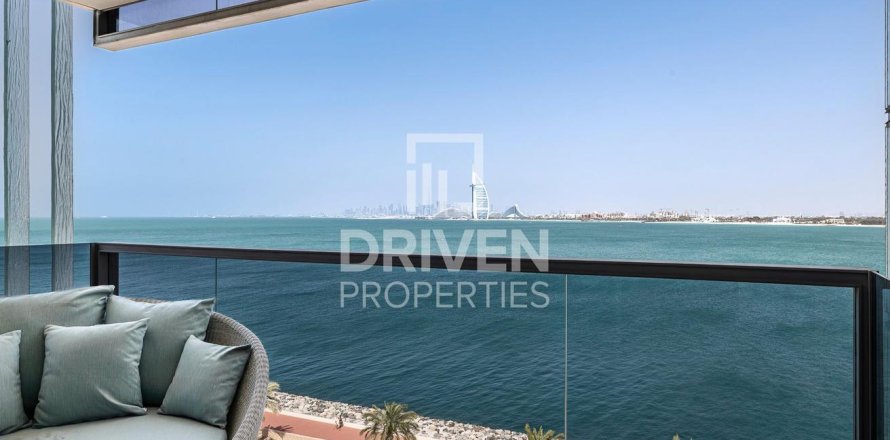 Apartamento en Palm Jumeirah, Dubai, EAU 3 dormitorios, 226 m² № 653688