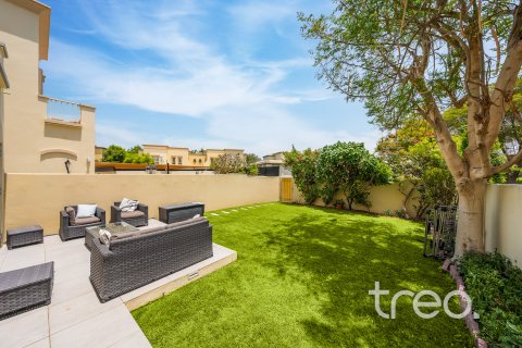 Villa till försäljning i The Springs, Dubai, UAE 3 sovrum, 235.23 kvm Nr. 733939 - fotografi 21