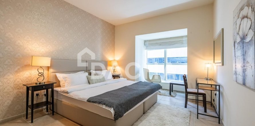 Appartement à Dubai Marina, Dubai, EAU: 1 chambre, 89 m2 № 710371