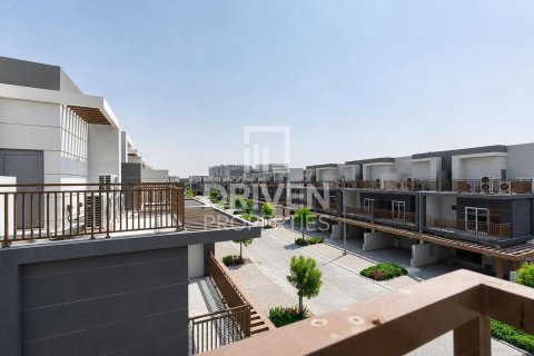 Σπίτι σε Dubai, ΗΑΕ 4 υπνοδωμάτια, 112.88 τ.μ. Αρ. 764893 - φωτογραφία 24