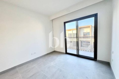 Rumah bandar di Dubai Land, UAE 3 bilik tidur, 161 meter persegi № 643846 - foto 13