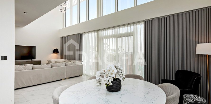 Maison de ville à Dubai Land, Dubai, EAU: 4 chambres, 198 m2 № 752093