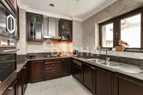 آپارتمان برای فروش در Downtown Dubai (Downtown Burj Dubai)، Dubai، امارات متحده عربی 2 خوابه ، 132 متر مربع ، شماره 752094 - تصویر 4