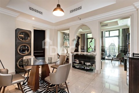 آپارتمان برای فروش در Downtown Dubai (Downtown Burj Dubai)، Dubai، امارات متحده عربی 2 خوابه ، 132 متر مربع ، شماره 752094 - تصویر 2