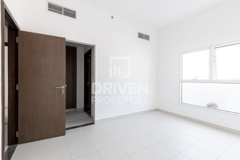 Apartmen di Al Satwa, Dubai, UAE 2 bilik tidur, 118 meter persegi № 655382 - foto 5
