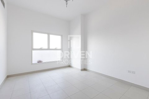 Apartmen di Al Satwa, Dubai, UAE 2 bilik tidur, 118 meter persegi № 655382 - foto 3