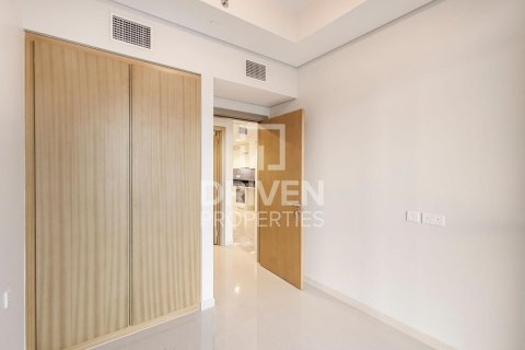 Business Bay, Dubai, UAE의 임대용 아파트 침실 2개, 75제곱미터 번호 655384 - 사진 5