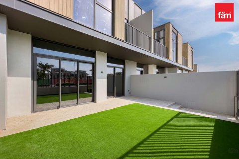 Βίλα σε Dubai, ΗΑΕ 3 υπνοδωμάτια, 168 τ.μ. Αρ. 660291 - φωτογραφία 1