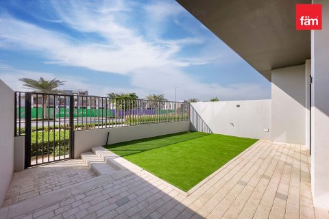 Βίλα σε Dubai, ΗΑΕ 3 υπνοδωμάτια, 168 τ.μ. Αρ. 660291 - φωτογραφία 2