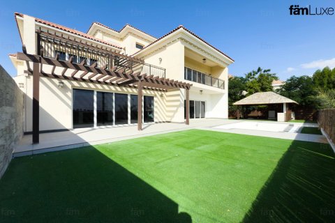 Villa sa Dubai, UAE 6 silid-tulugan, 511 sq.m. № 686287