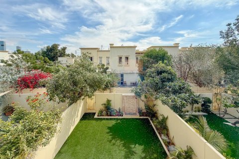 Villa in vendita a The Springs, Dubai, EAU 3 camere da letto, 153.85 mq. № 762787 - foto 16