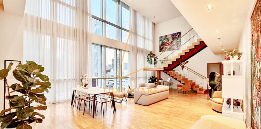 Квартира в City Walk, Дубай, ОАЭ 4 спальни, 324м2 № 678709