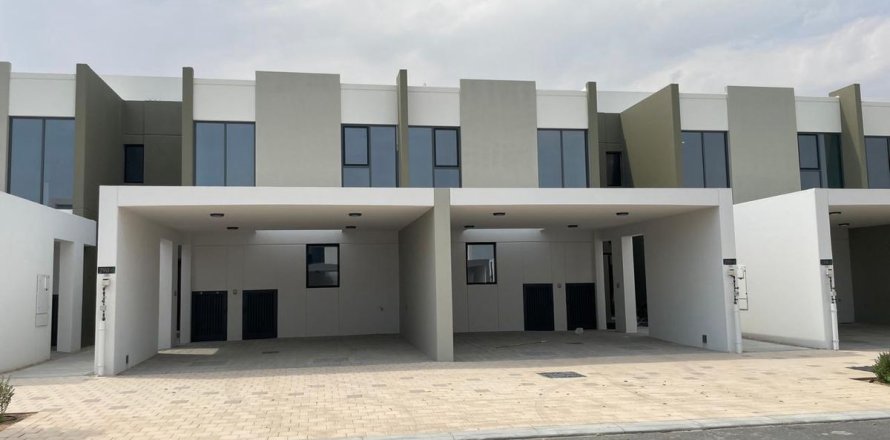 Таунхаус в Дубай, ОАЭ 3 спальни, 161м2 № 679044