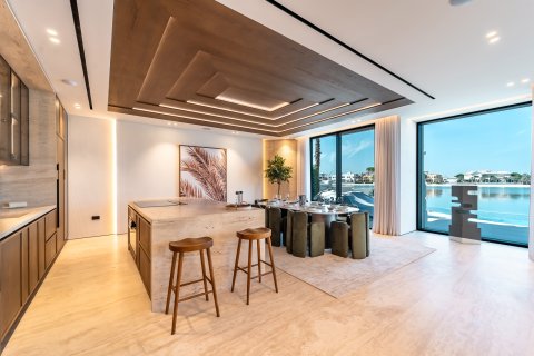 Palm Jumeirah, Dubai, BAE’de satılık villa 5 yatak odası, 799 m² No 696308 - fotoğraf 5