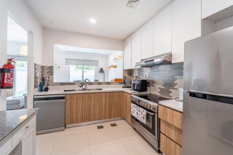 Villa te koop in Dubai, VAE 3 slaapkamers, 161 vr.m., nr 696303 - foto 6