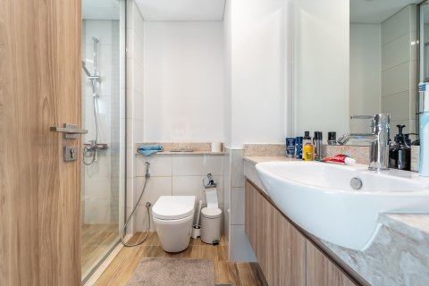 Villa te koop in Dubai, VAE 3 slaapkamers, 161 vr.m., nr 696303 - foto 14