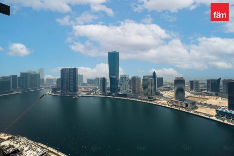 Apartament në Business Bay, Dubai, Emiratet e Bashkuara Arabe 1 dhomë gjumi, 81.5 m2. № 695010 - Foto 25