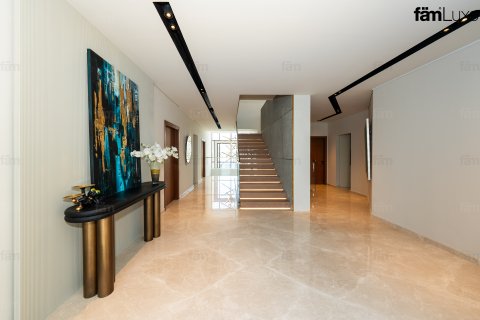 Villa till försäljning i Palm Jumeirah, Dubai, UAE 5 sovrum, 682.4 kvm Nr. 695014 - fotografi 9