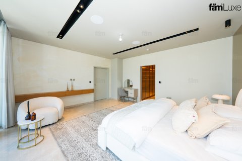 Villa till försäljning i Palm Jumeirah, Dubai, UAE 5 sovrum, 682.4 kvm Nr. 695014 - fotografi 26