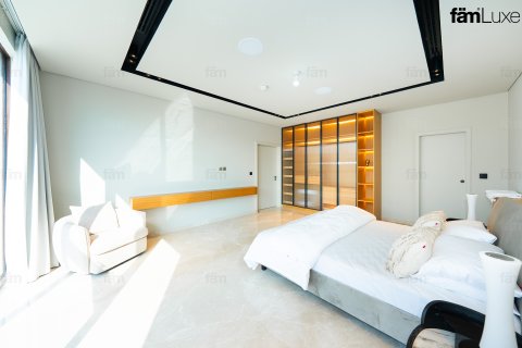 Villa till försäljning i Palm Jumeirah, Dubai, UAE 5 sovrum, 682.4 kvm Nr. 695014 - fotografi 24